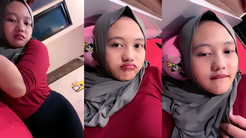 Bokep Indo Hijab Binal Live Nyepong